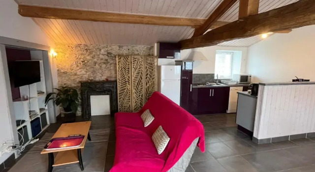 Charmant gîte 2 pers avec terrasse privative et proche Vélo Rail - FR-1-426-466, Забронировать Отель Комкье Vendée