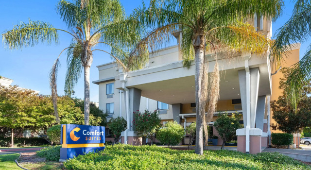 Comfort Suites Vacaville, จอง โรงแรม Vacaville San Francisco Bay Area