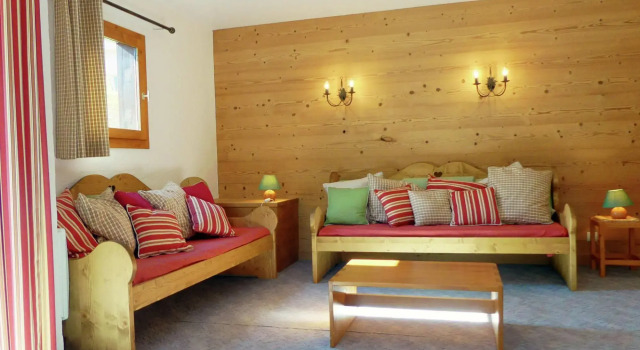 Comfortable apartment a short distance from the ski slopes in Meribel-Mottaret, Забронировать Апартаменты/квартира Мерибель-ле-Альё Лез-Аллю, рядом с Горнолыжный курорт Trois Vallees