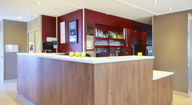 Campanile Béziers ~ Villeneuve-Les-Béziers, Book Hotel Béziers Hérault