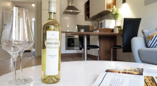 Апартаменты Deluxe KRACHER Hotel