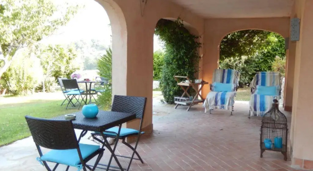 La Bastide de Freinet, Забронировать Отель Ванс Приморские Альпы