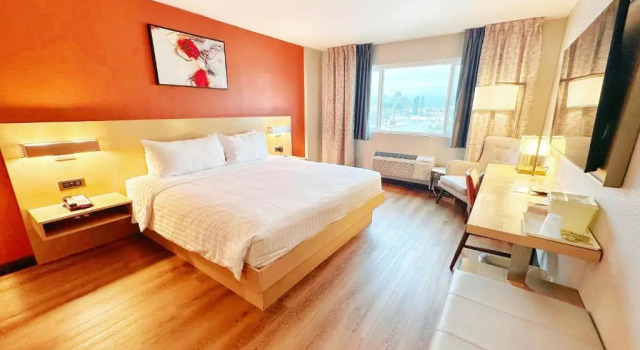 Номер Standard Lincoln Hotel Monterey Park Los Angeles
