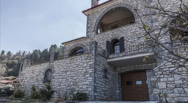 Stone Mansion Anavryti, ΑΜΑ 20569, Забронировать Отель Отели Мистры 3 звезды, 3*
