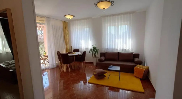 Апартаменты Apartments Lola