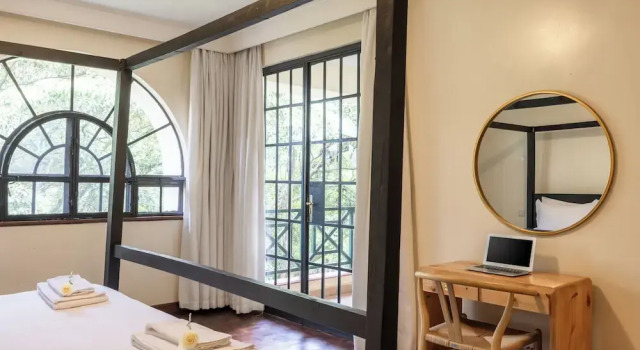 Riverside Park Apartments by YourHost, Prenota Appartamento Hotel a Nairobi con parcheggio, Parcheggio