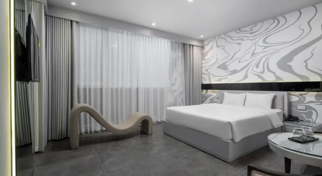 J Village Hotel - Triệu Việt Vương