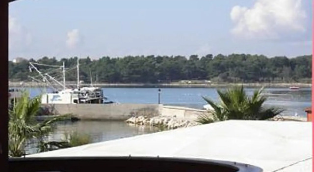 Monika - 10m From sea - A12, Забронировать Отель Отели Zadar Islands 3 звезды, 3*