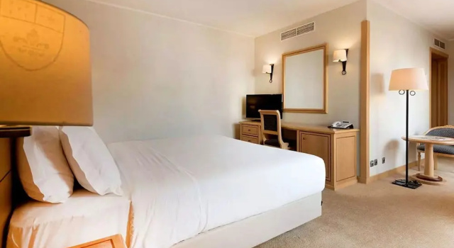 Двухместный номер Superior с балконом Hotel Real Palacio