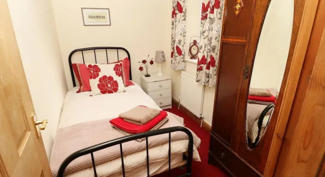 Robin Cottage - 2 The Meadows, Rezervasyon Tatil Evi Merseyside villalar, Villa
