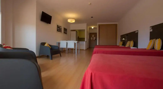 Кровать в общем номере (женский номер) Hotel Santa Cruz
