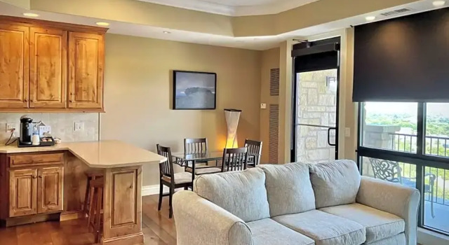 Appartamento The Oread Lawrence, Tapestry Collection by Hilton