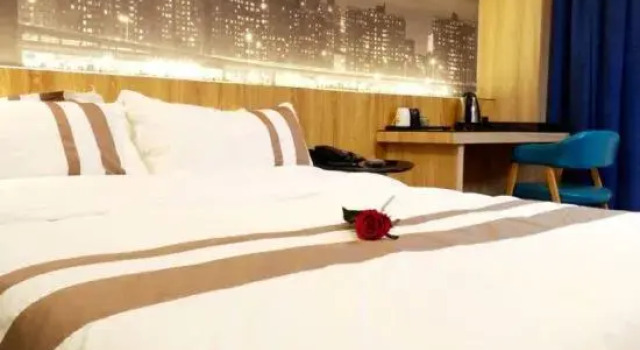 Taizhou Miyou 3D Movie Hotel, Rezerwuj Hotel Taizhou Zhejiang