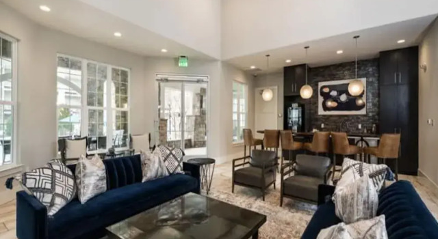 Kasa Northlake Charlotte