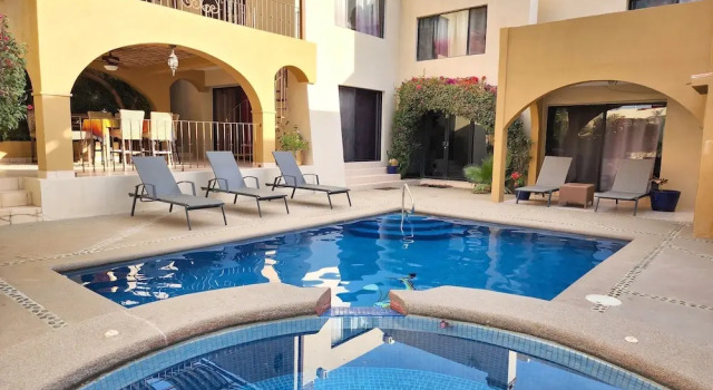 Коттедж Casa de los Sue os - Cabo Bello