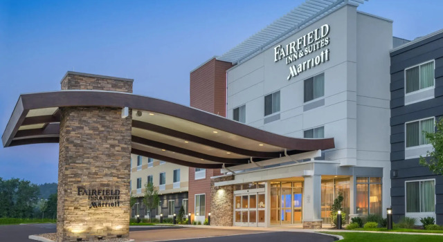 Fairfield Inn & Suites by Marriott Bloomsburg, Buchen Sie Hotel Bloomsburg 