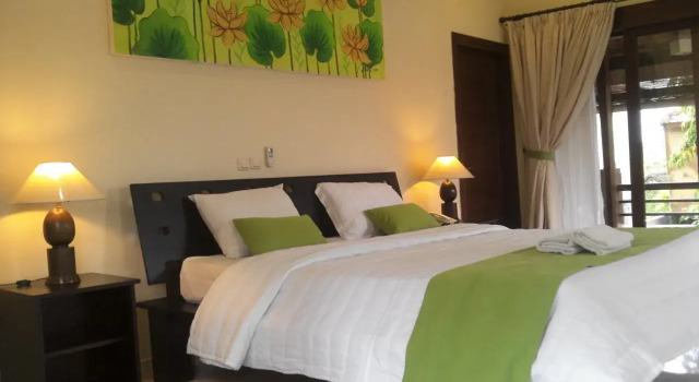 Tunjung Mas Bungalows, Book Hotel Hotels in Mas with Breakfast, Breakfasts