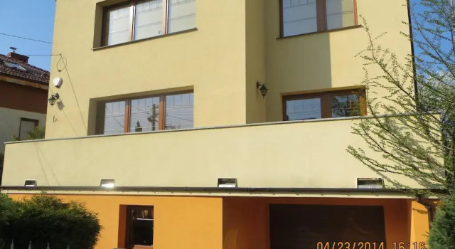 Happy Stay Apartment