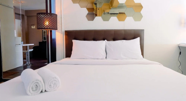 Large and Minimalist Studio at Pakubuwono Terrace Apartment, Book Apartment Jakarta Jakarta Province