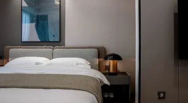 Люкс Executive Time ONE International Apartment (Shenzhen Huaqiangbei Branch)
