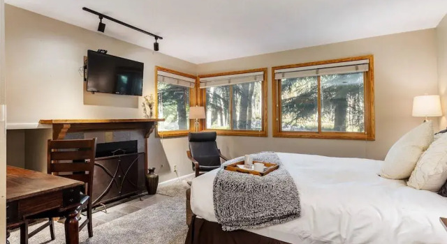 Park City Paradise Ski-in/ski-out Resort!, Забронировать Отель Отели Парк-Сити 4 звезды, рядом с Горнолыжный подъeмник Payday Lift, 4*
