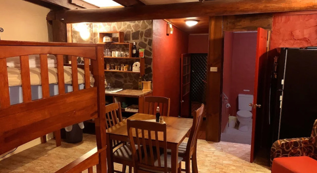 Семейный люкс с балконом Cedar Park Rainforest Resort