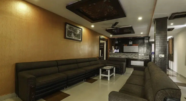 Athidi Grand Hyderabad by OYO Rooms, Rezerwuj Hotel Hajdarabad 