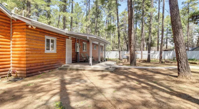Коттедж Pinetop-lakeside Cabin, Walk to Woodland Lake Park