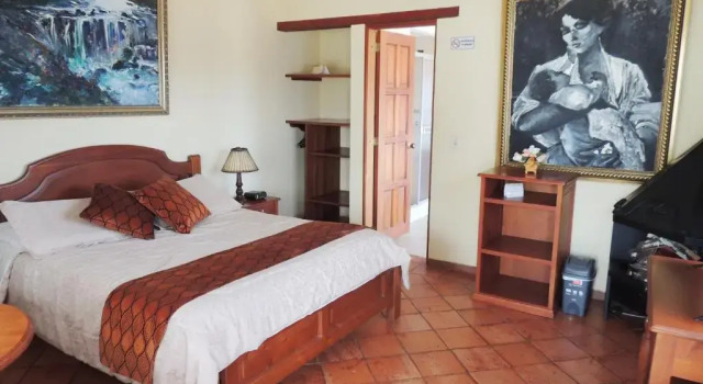 Полулюкс Hotel Villa Cristina