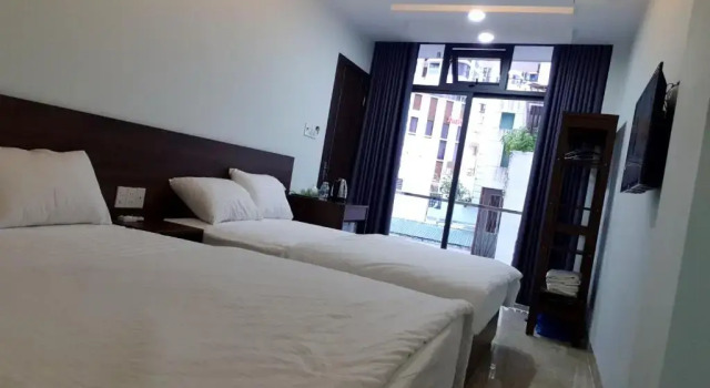 Четырёхместный номер Standard с балконом Like Family Hotel