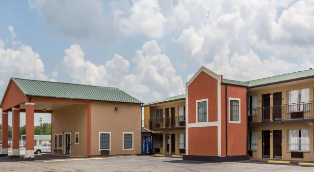 Номер Standard Days Inn by Wyndham Carlisle