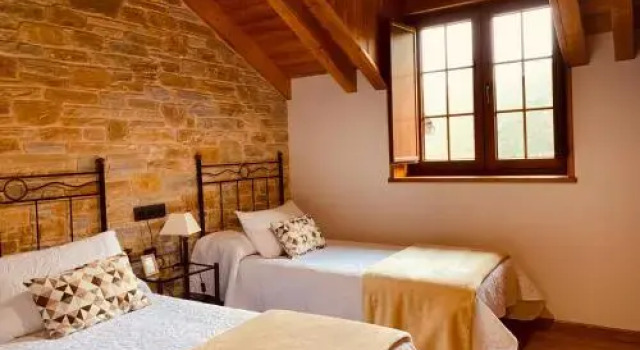 Casa Lixa Hotel Rural Albergue, Prenota Hotel Vega de Valcarce 
