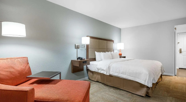 Номер Standard Hampton Inn & Suites Florence Center