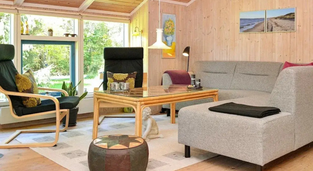 Modern Holiday Home in Humble With Terrace, 预订 酒店 哈姆堡 Langeland