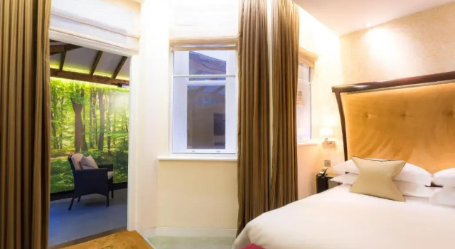 Двухместный номер Courtyard Ten Manchester Street Hotel