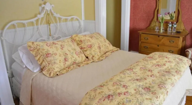 Номер Standard с балконом Victorian by the Sea