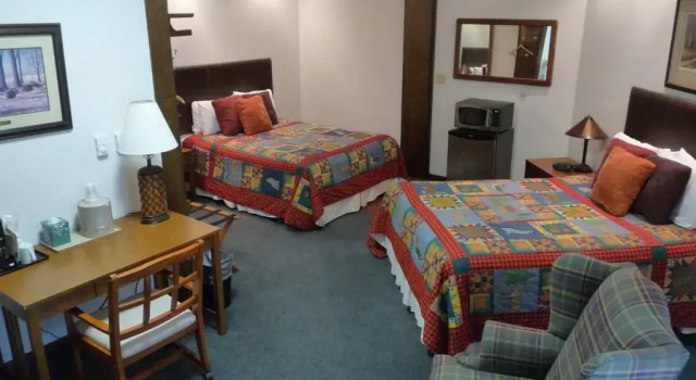Двухместный номер Deluxe RiverBank Lodge