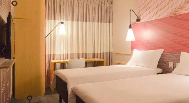 Номер Standard ibis Igrejinha