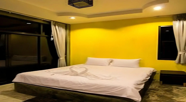 Riad Resort, Забронировать Курортный отель Курортные отели Sa Kaeo Province, Курортный отель