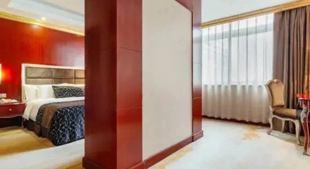 Люкс Deluxe Days Hotel Dianya Chongqing