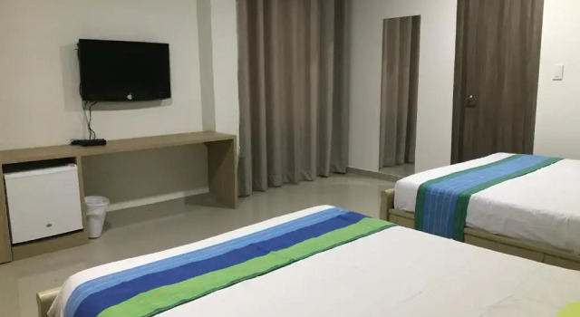 Четырёхместный номер Standard Hotel Emerawaa