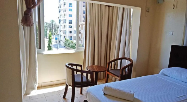 Regency Inn Tudor, Buchen Sie Hotel  
