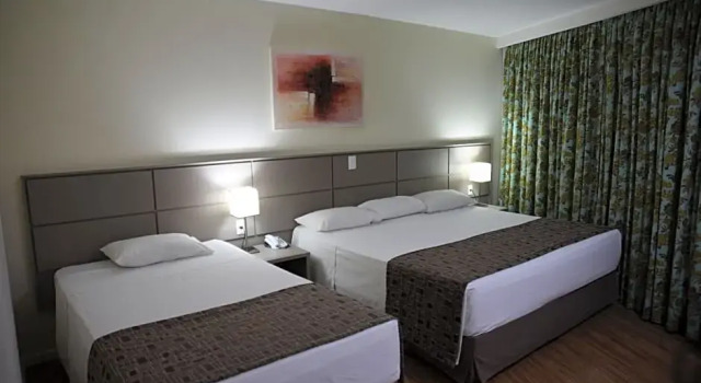 Номер Deluxe Hotel Golden Park Internacional Foz & Convenções By Nacional Inn