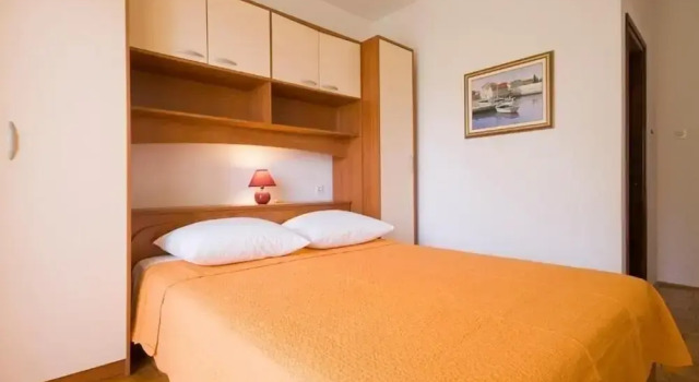 Ljilja - 10m From the sea With Parking - A4