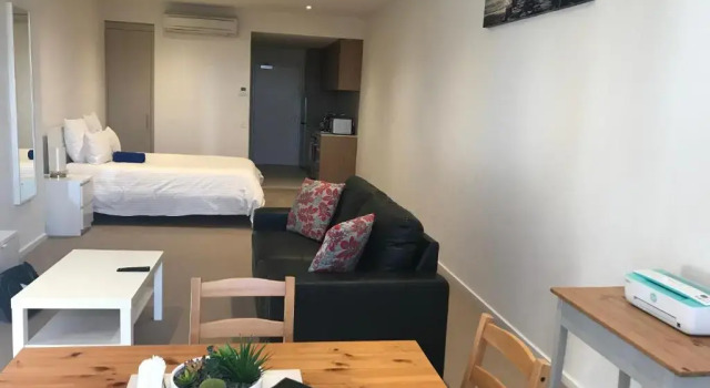 Студия Tashas Apartments on Morphett