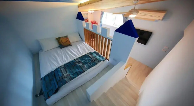 Jumping Hostel