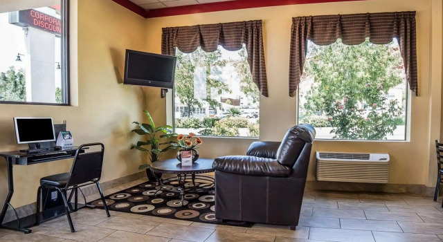 Econo Lodge Saint George, Varaa Mini-hotelli Motellit kohteessa Utah, Motelli