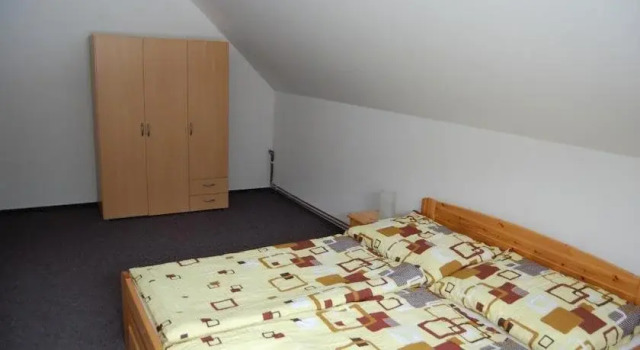 Areál U Můstku, Забронировать Отель Отели Трояновице с парковкой, Парковка