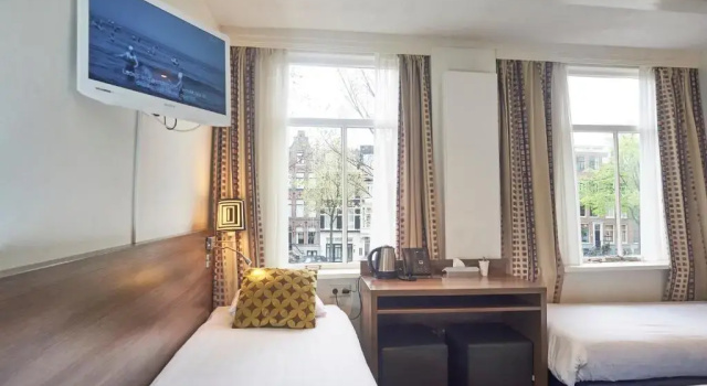 Трёхместный номер Standard The Townhouse Hotel