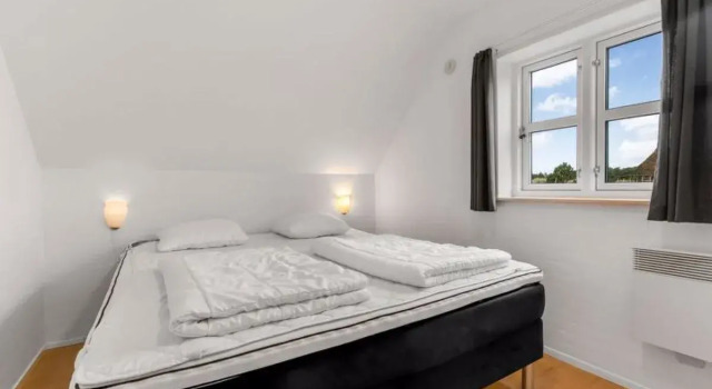 "Axeline" - 300m from the sea in Western Jutland, Book Hotel Blåvand Syddanmark, nær Blaavand Lighthouse